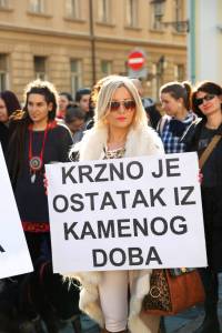 Korak naprijed, a ne deset natrag [ 470.02 Kb ]