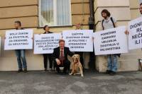 Sabor izglasao Zakon o za�titi �ivotinja [ 125.00 Kb ]