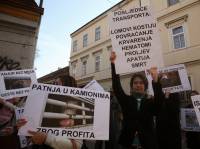 Demo against animal transport 2009. [ 388.54 Kb ]