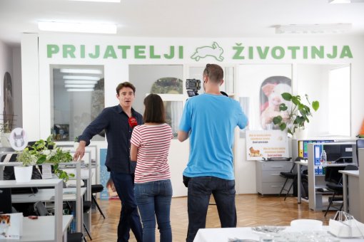 Goran Vi�nji� u posjetu Prijatelja �ivotinja [ 180.56 Kb ]