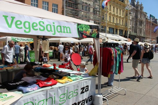 VegeSajam 2017 [ 354.32 Kb ]