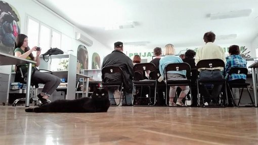 Prijatelji zivotinja-projekcija filma [ 67.70 Kb ]