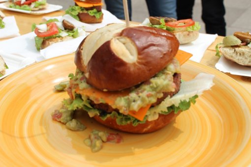 beyond burger [ 259.08 Kb ]