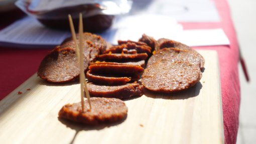 sausage from stella [ 706.05 Kb ]