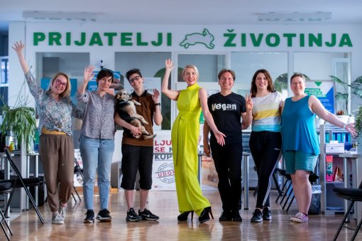 Heather Mills 2022. [ 413.03 Kb ]