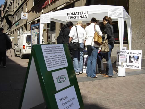 P&G proizvodi krvavo