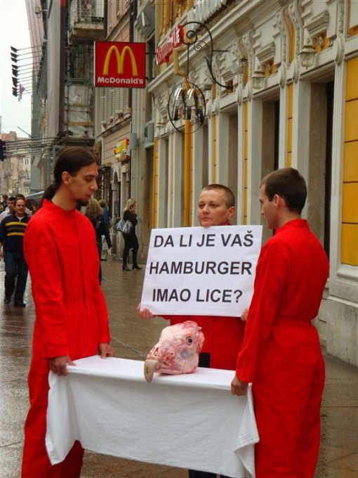 Akcija protiv McDonald'sa2 [ 98.15 Kb ]