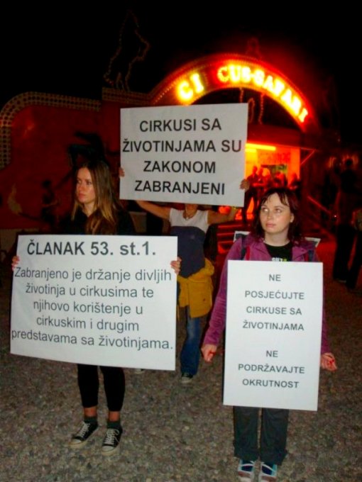 Prosvjed protiv cirkusa Safari [ 258.63 Kb ]