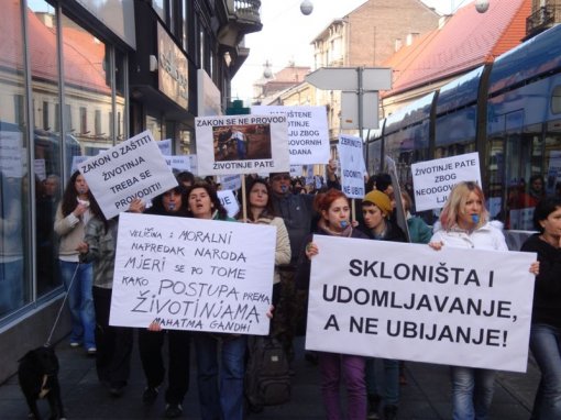 Protest for the implementation of the Animal Protection Act 7 [ 108.29 Kb ]